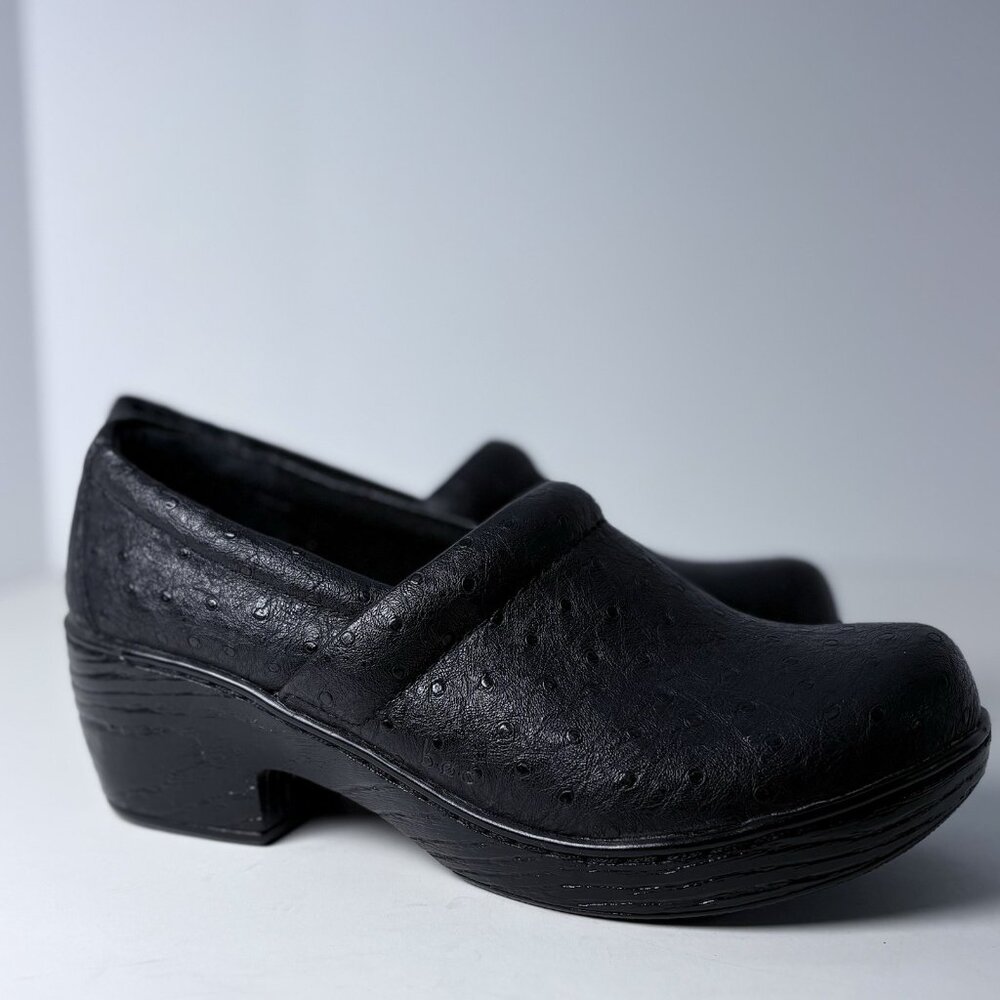B.O.C. BORN NADIYYA‎ Women's Black Ostrich Print Comfort Clog US 8M Boho, Casual